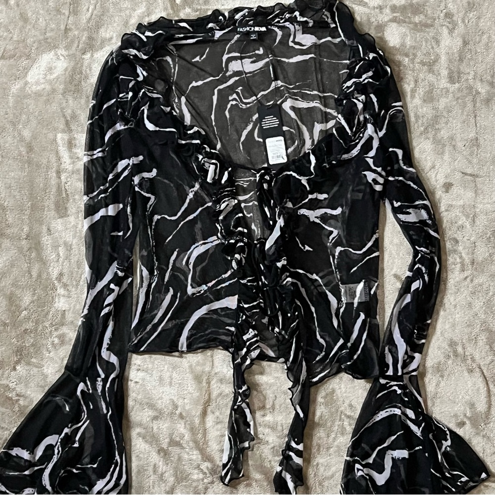 FASHION NOVA BLACK & WHITE SHEER BLOUSE